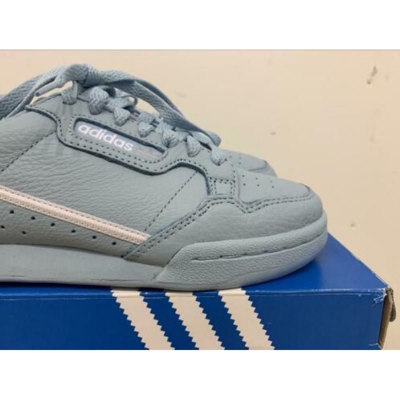 Te koop nieuwe Adidas Continental 80