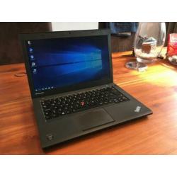 nette Lenovo Windows 10 laptop met 5e generatie i5 processor