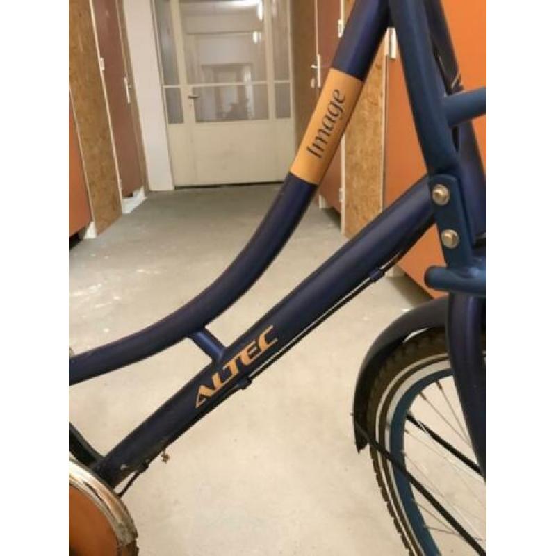 Meisjesfiets (goed onderhouden)