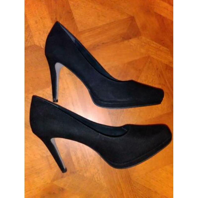 Tamaris schoenen pumps maat 39 zwart