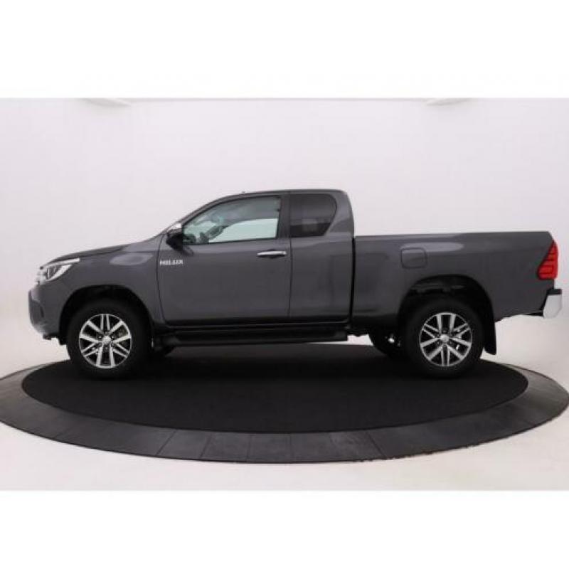 Toyota Hilux XTRA CABINE VAN 2.4 D-4D 4WD Challenger