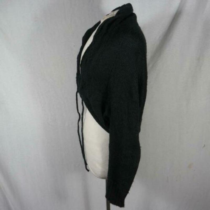 Mooi zwart gebreid vestje.Mt M.Merk Fashion