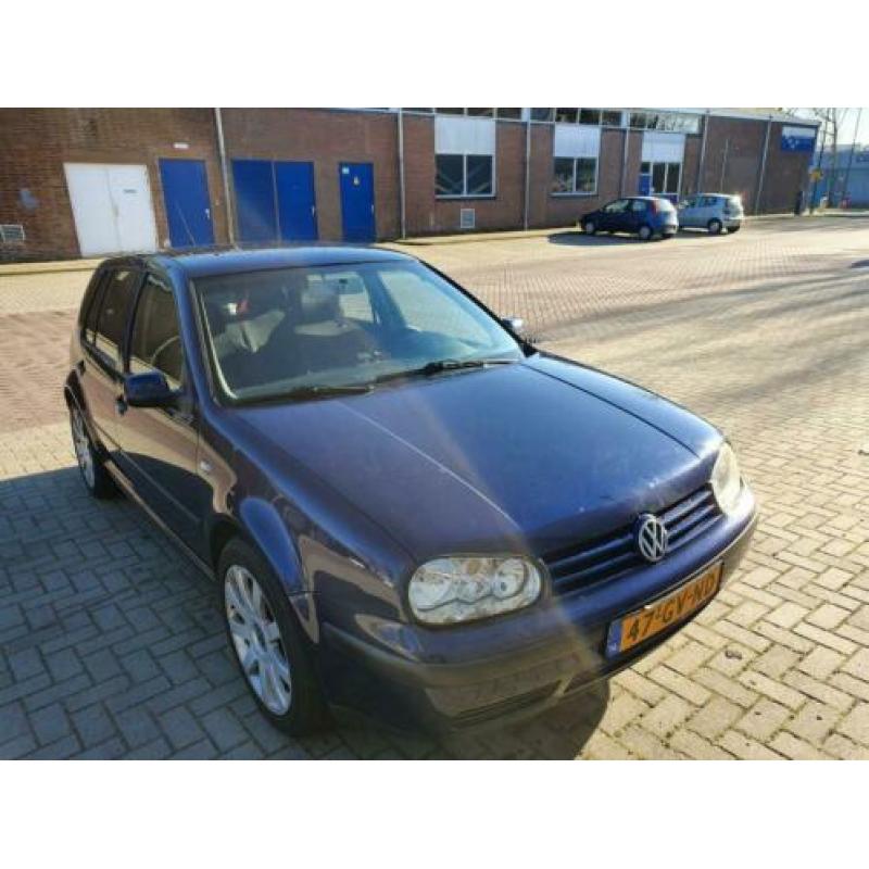 Volkswagen Golf 1.4 55KW 2001 Blauw 5 DRS (Nieuwe APK + NAP)