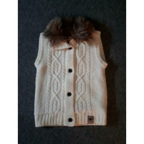 C&A bodywarmer m 146-152 ZGAN (evt in pakket)