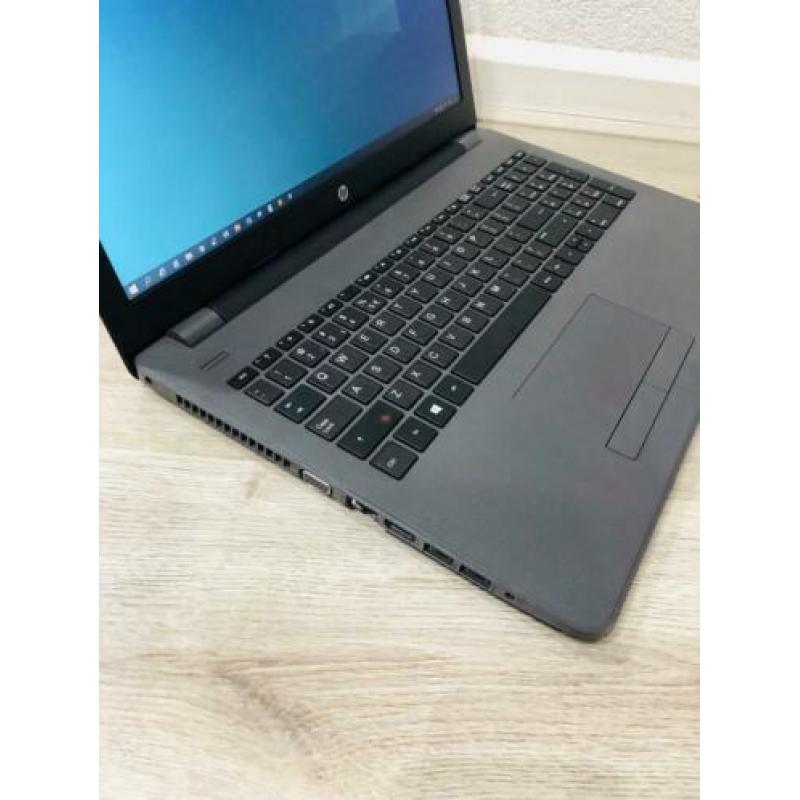 Hp G2 655/ windows 10 pro office pakket/10maanden oud