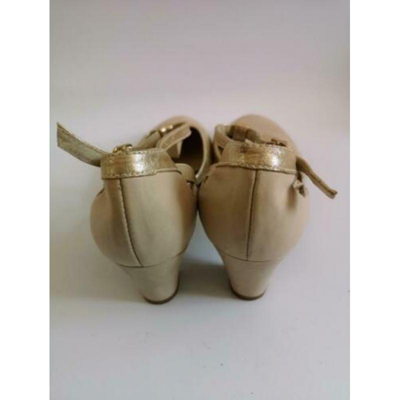 Gadea damesschoenen maat 40.