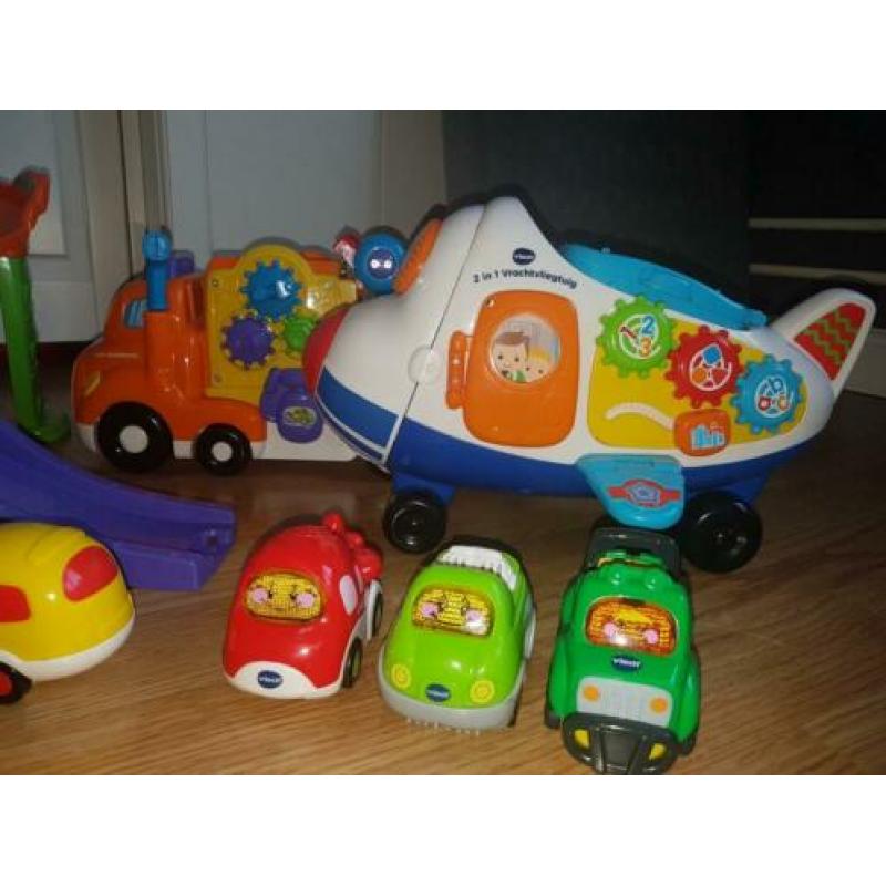 Complete set van vtech toet toet met oa garage