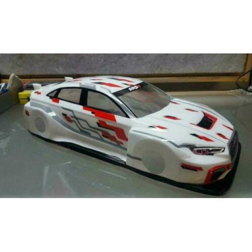 Nieuwe Audi RS3 body airbrush, xray,tamiya,arc,serpent,hpi