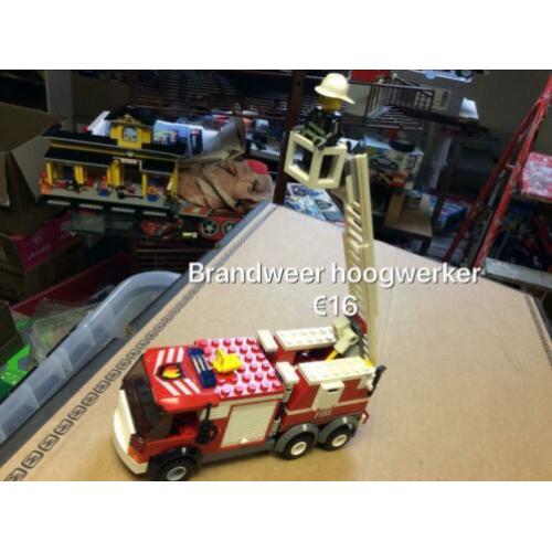 Lego city brandweer hoogwerker