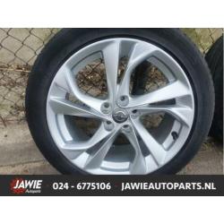 Opel Astra Sportvelgenset + banden