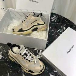 V Balenciaga Triple S Sneakers 40 (35 36 37 38 39 41 42 43