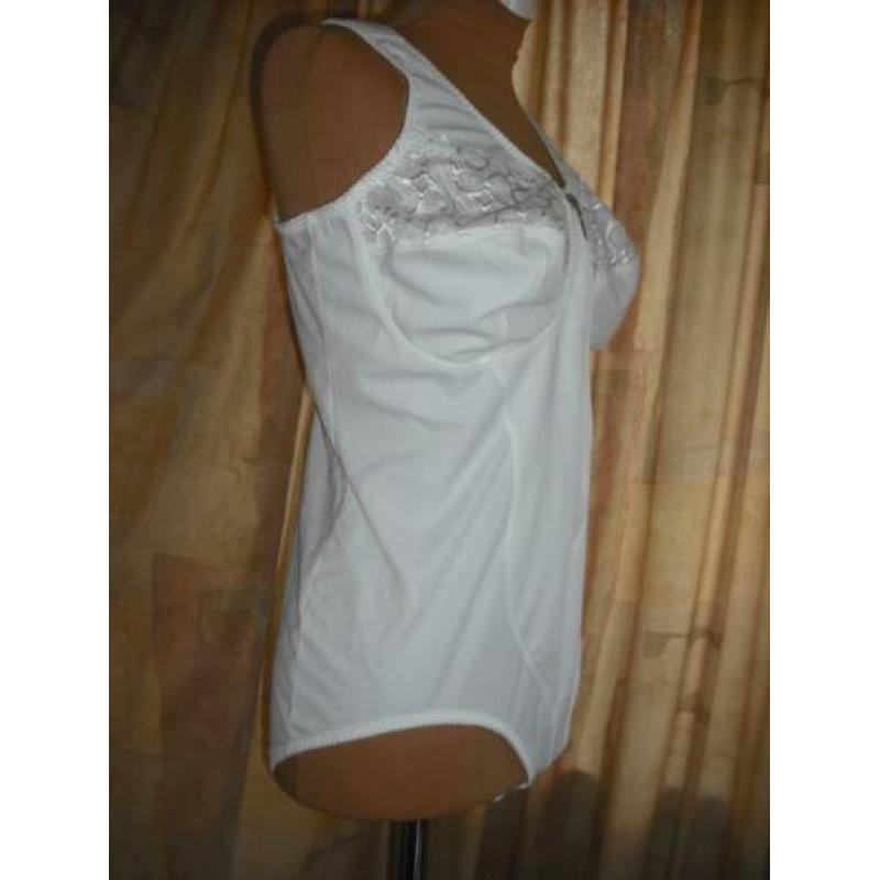 body maat 85D 85 D