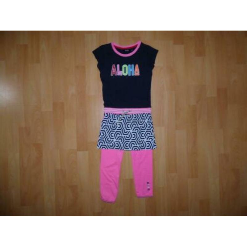 Leuke set van Europe Kids, maat 122/128 NIEUWSTAAT!