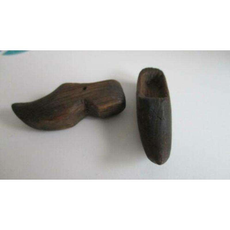 antieke houten klompjes