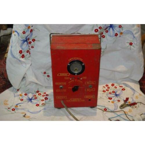 acculader oud/antiek