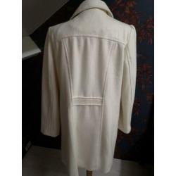Witte jas maat 38