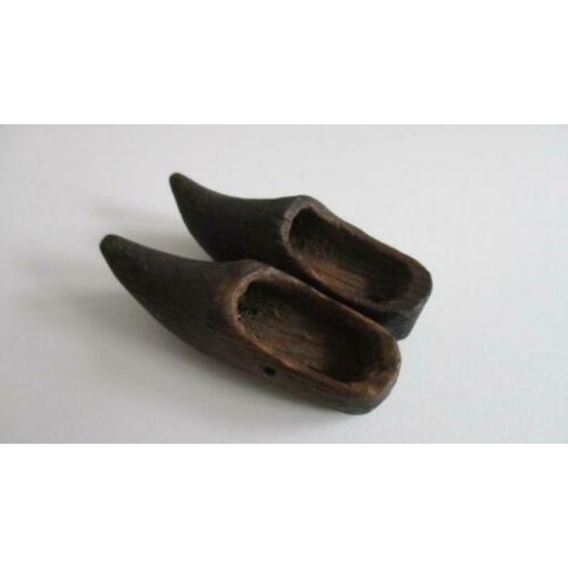antieke houten klompjes
