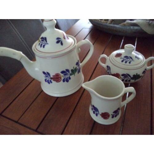 Boerenbont setje theepot,suikerpot,melkkannetje