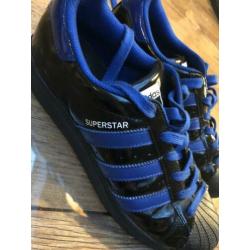Nieuwe adidas superstars maat 39 1/3