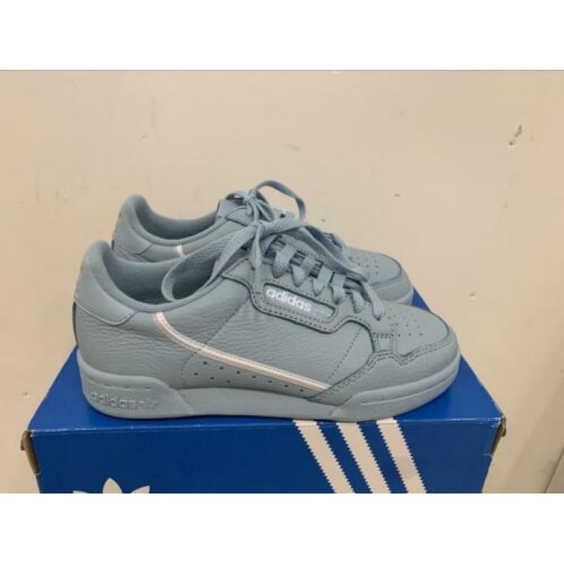 Te koop nieuwe Adidas Continental 80
