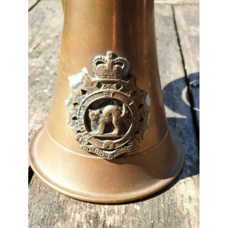 bugel Ontario Regiment Canada