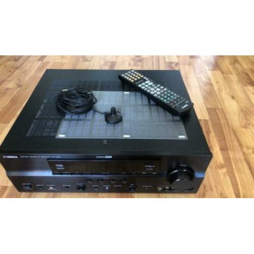 Yamaha RX-V663 natural sound Receiver. 7.2