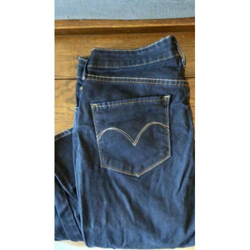Levi’s Bold curve 32/30 straight