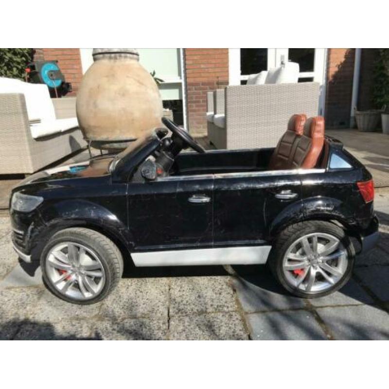 Elektrische auto Audi Q7 voor kinderen