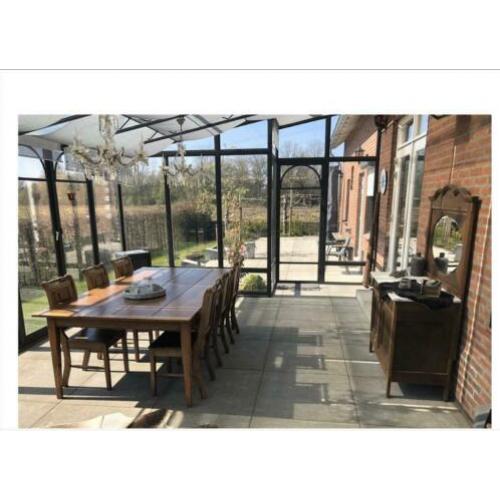 Te koop extra brede eiken tafel met stoelen