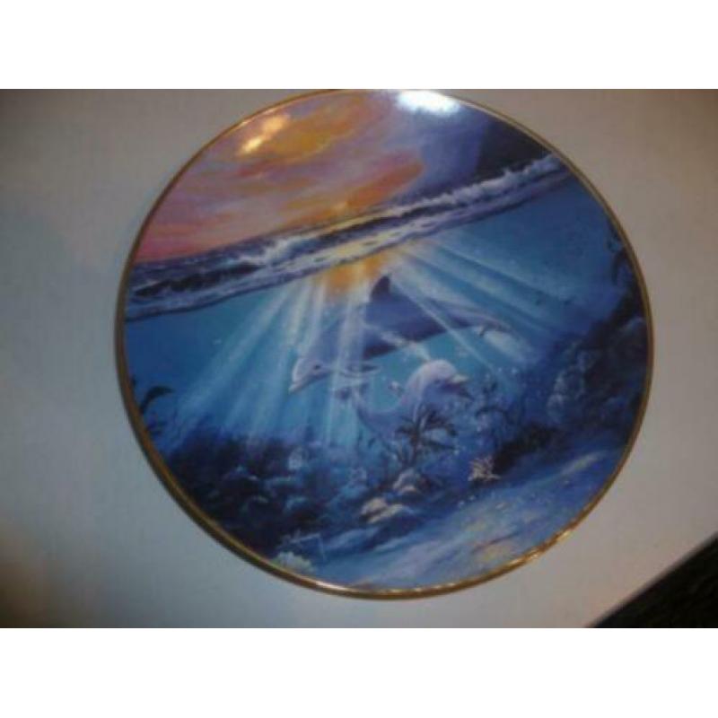 Franklin Mint " Dance of the Dolphin" met certificaat