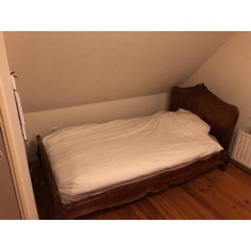 Antiek Frans eiken 1 persoons bed