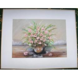 Prachtig schilderij "Roze bloemen in vaas", gesigneerd.