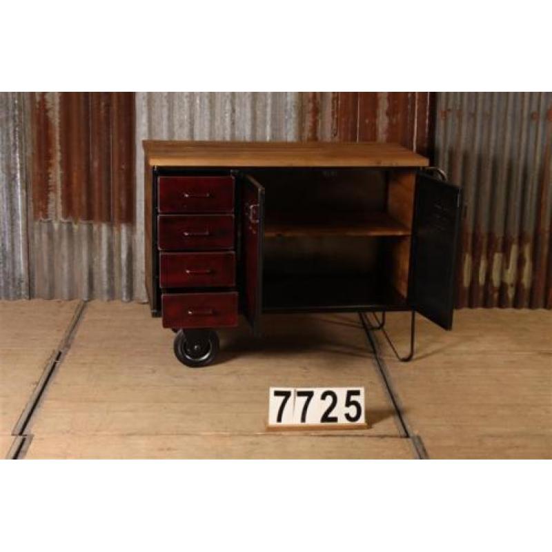 Industriële retro trolley/koffiekar/dressoir nr.7725