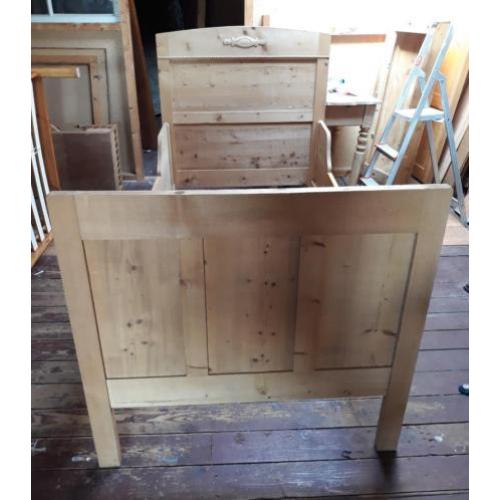 geloogd grenen bed 180 x 80