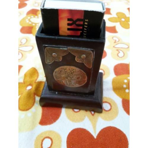 houder voor luciferdoosje