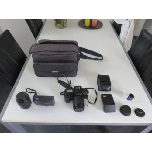 fototoestel analoog met toebehoren