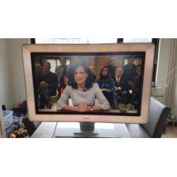 Te koop Philips aurea 107 cm lcd tv