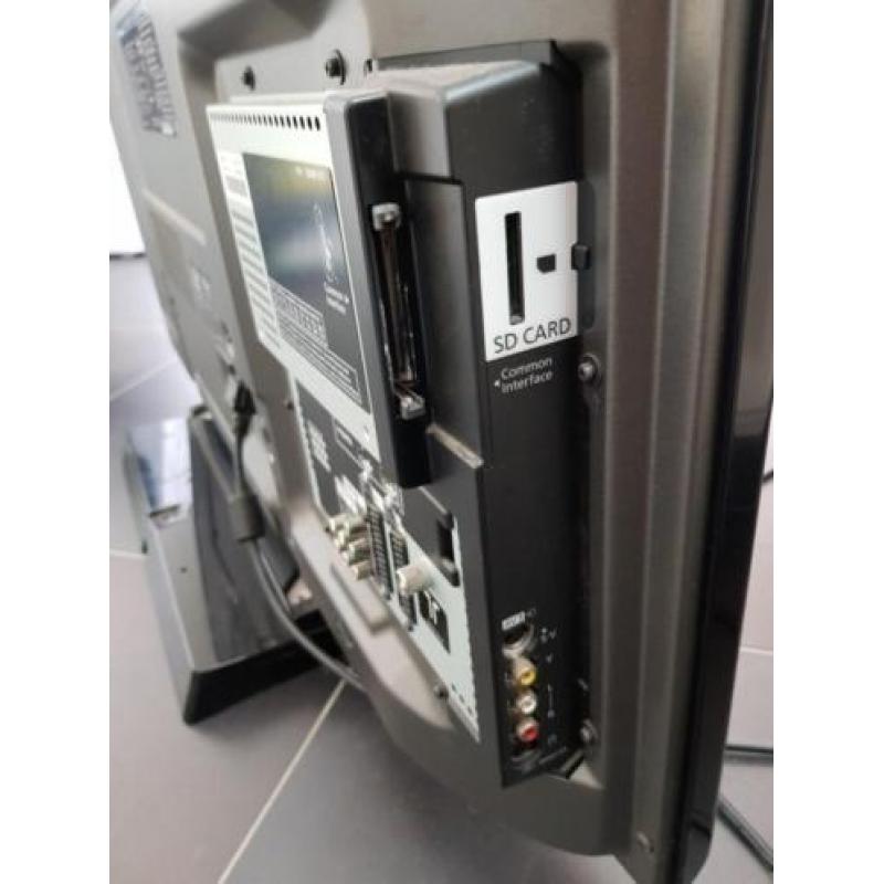Panasonic viera 106 cm