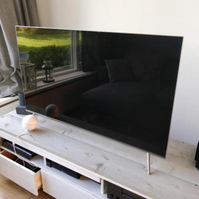 Samsung ks7000 55 inch 4k ultra hd. incl nieuwemuurbeugel!