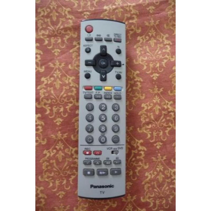 TV Panasonic met afstandsbediening / steun