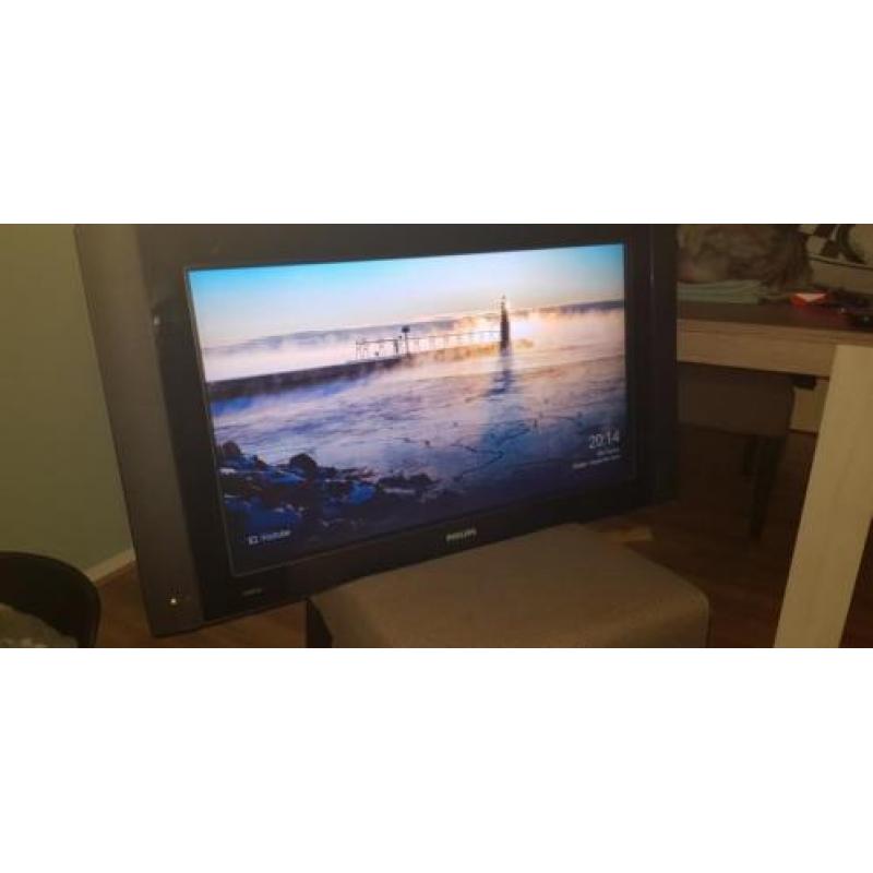 Philips flat tv met pixel plus 2 hd 32'inch