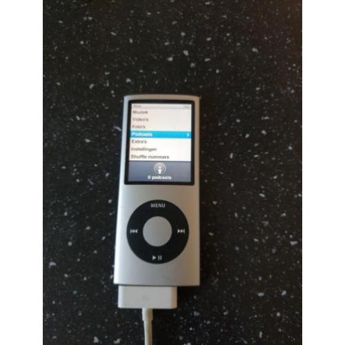 Te koop Ipod met boxjes