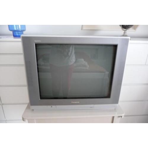TV Panasonic met afstandsbediening / steun