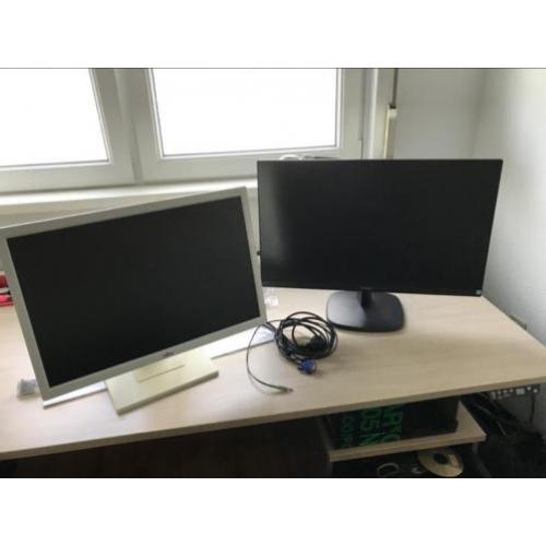 Monitor 22 inch led in goede staat merk fujitsu