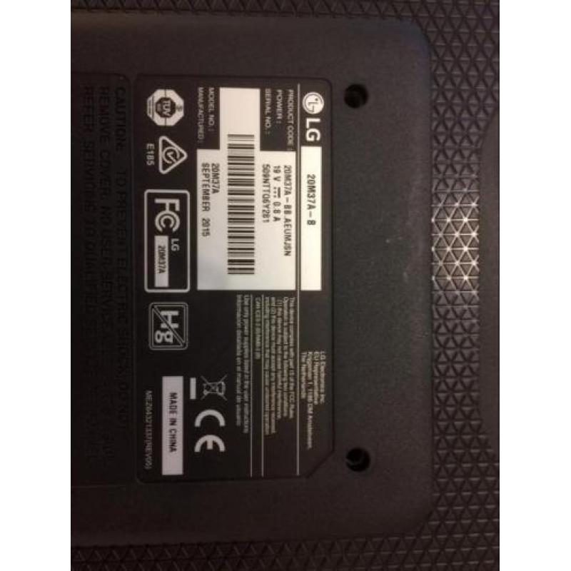 LG VGA Monitor met adapter geen voet