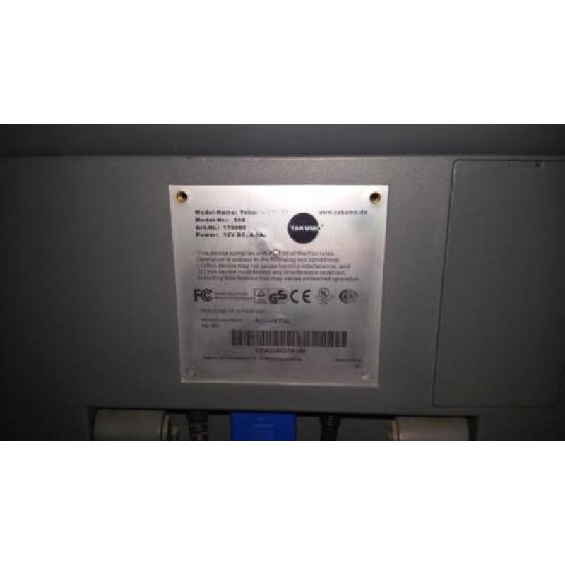 Yakumo lcd monitor 15 inch met ingebouwde speakers