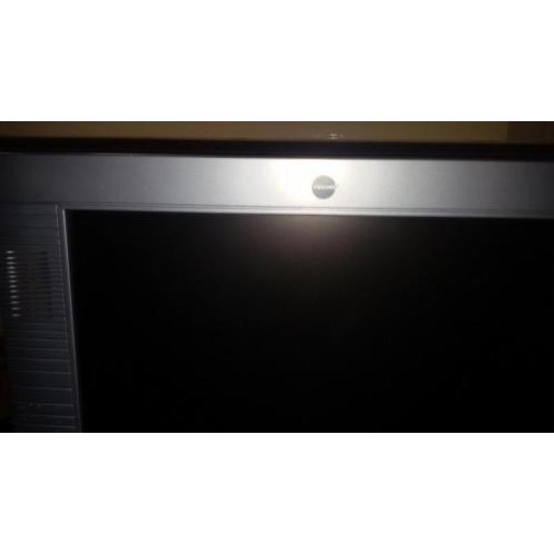 Yakumo lcd monitor 15 inch met ingebouwde speakers