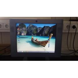 Yakumo lcd monitor 15 inch met ingebouwde speakers