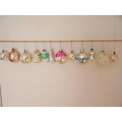 Oude kerstballen van glas