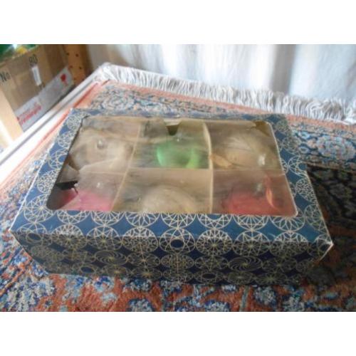 oude glazen kerstballen 6 stuks doos 1